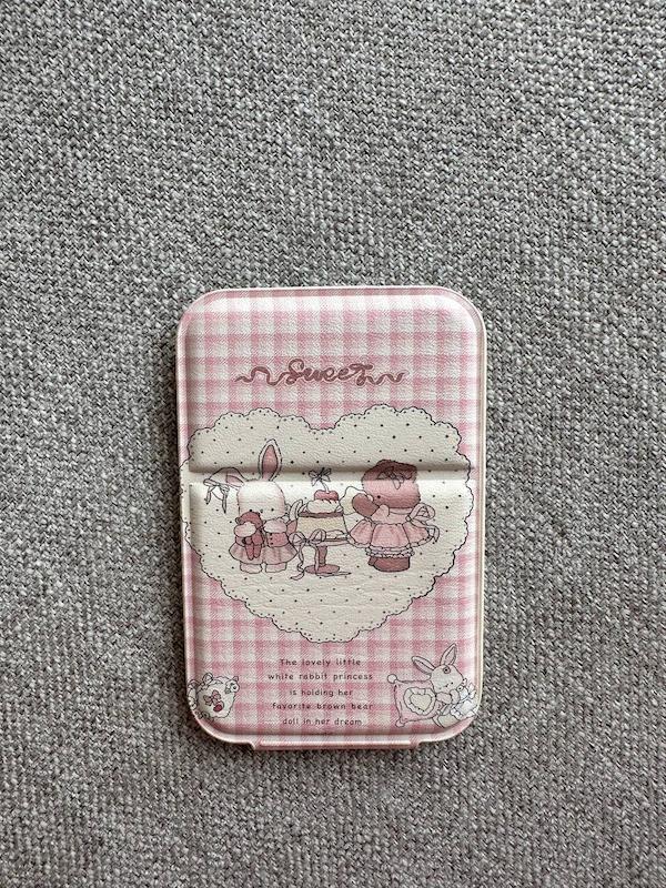 آینه تاشو عروسکی