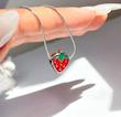گردنبند توت فرنگی