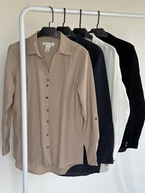 شومیز دکمه چوبی