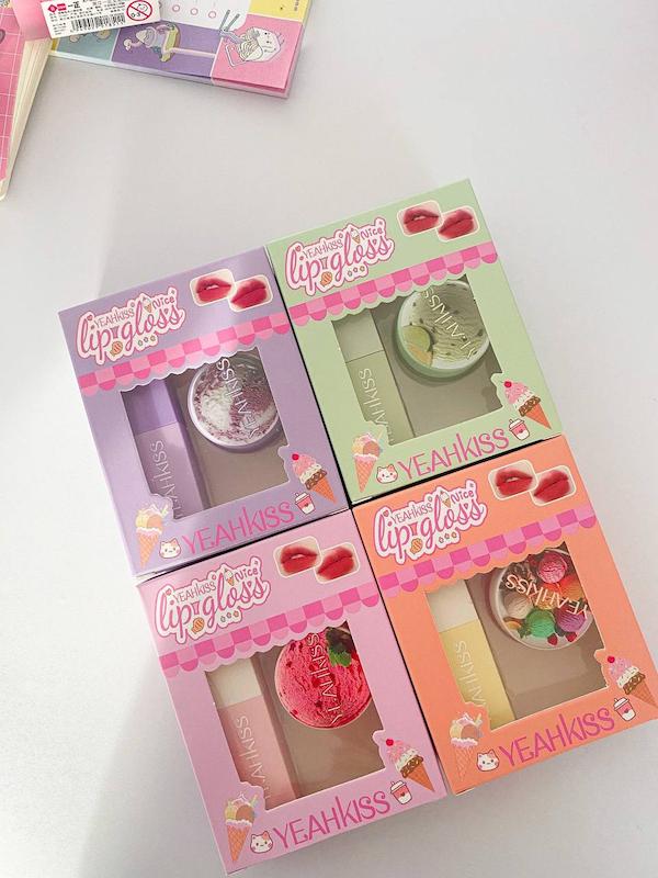 پک رژلب و بالم لب🌲💕yeahkiss