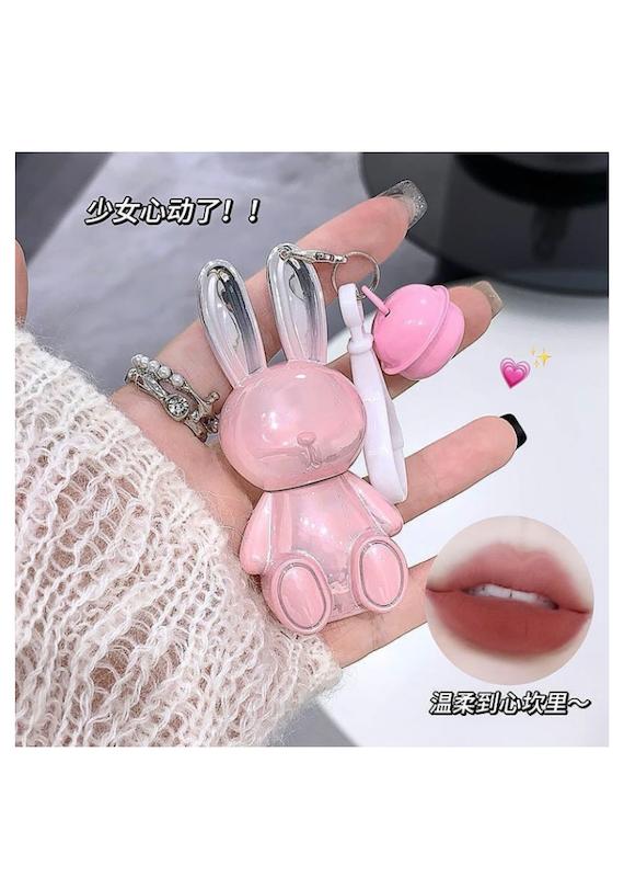 دسته کلید و رژلب مخملی خرگوشی صورتی Gege bear 🐰💿