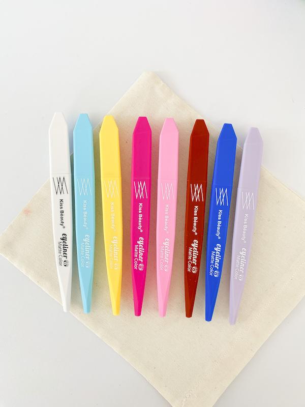 خط چشم های ماژیکی رنگی kiss beauty 🪺