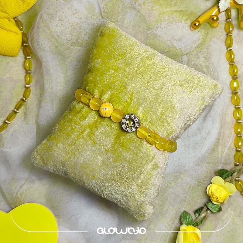 دستبند مهره‌ شیشه‌ای مدل گلبرگ