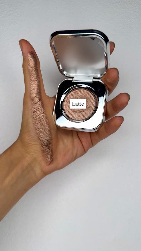 سایه متالیک latte