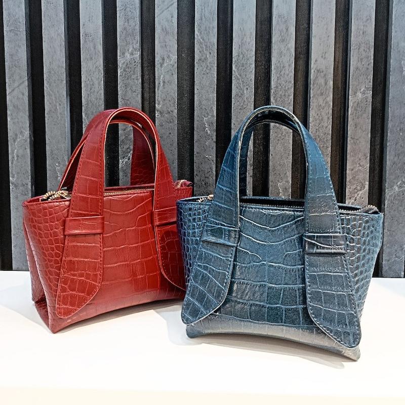 کیف زنانه چرم طبیعی مدل PW-01