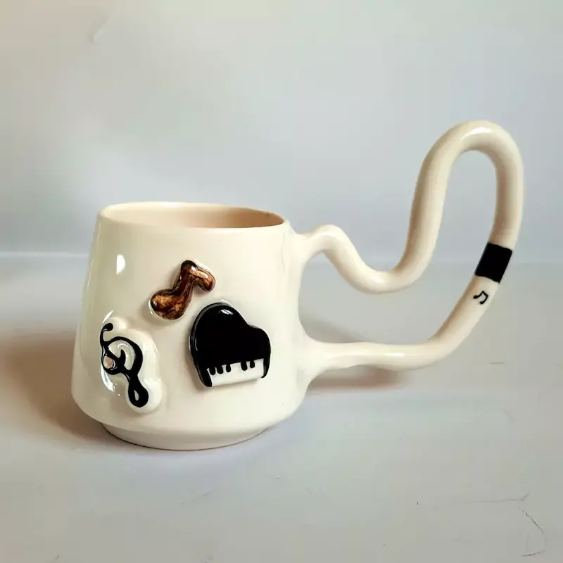 ماگ دفرمه  موزیکال 