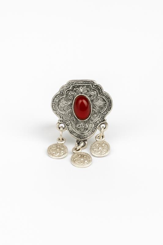 انگشتر با فلز آبکاری شده