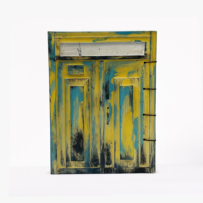 دفترچه دست‌ساز طرح در با جلد مقوایی