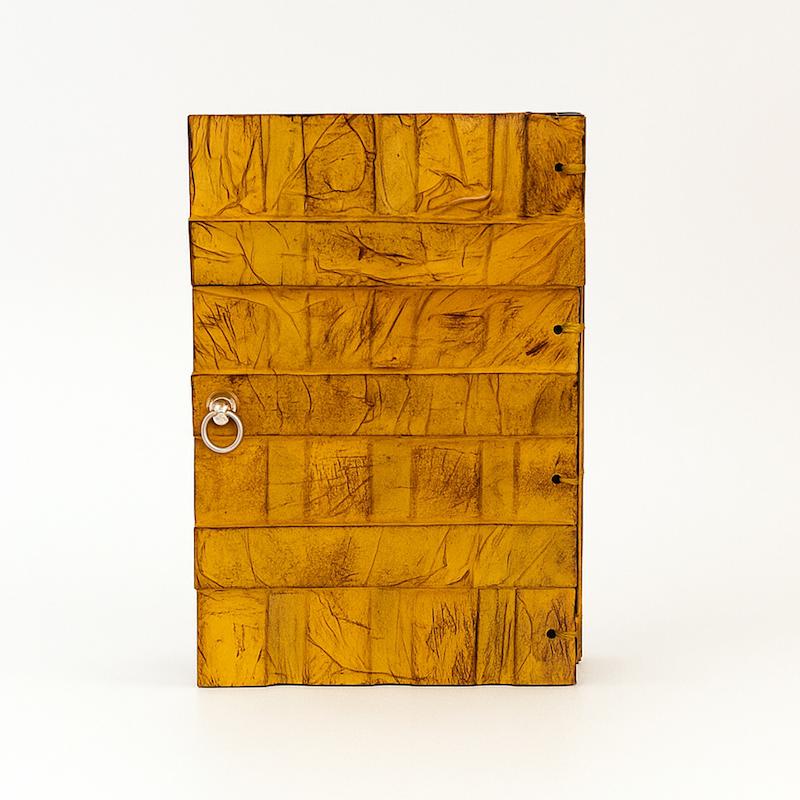 دفترچه دست‌ساز طرح در با جلد مقوایی