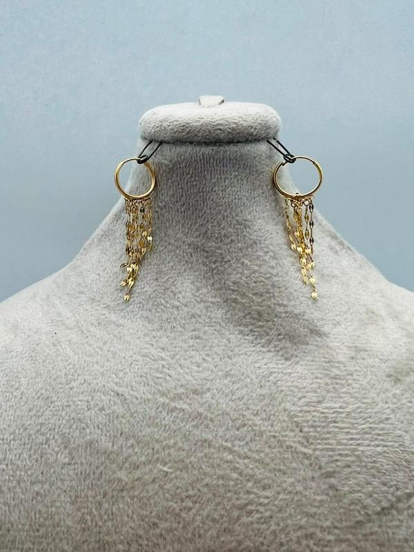 گوشواره زنانه طلا ۱۸ عیار گوشواره شرابه ای گالری دکترگلد