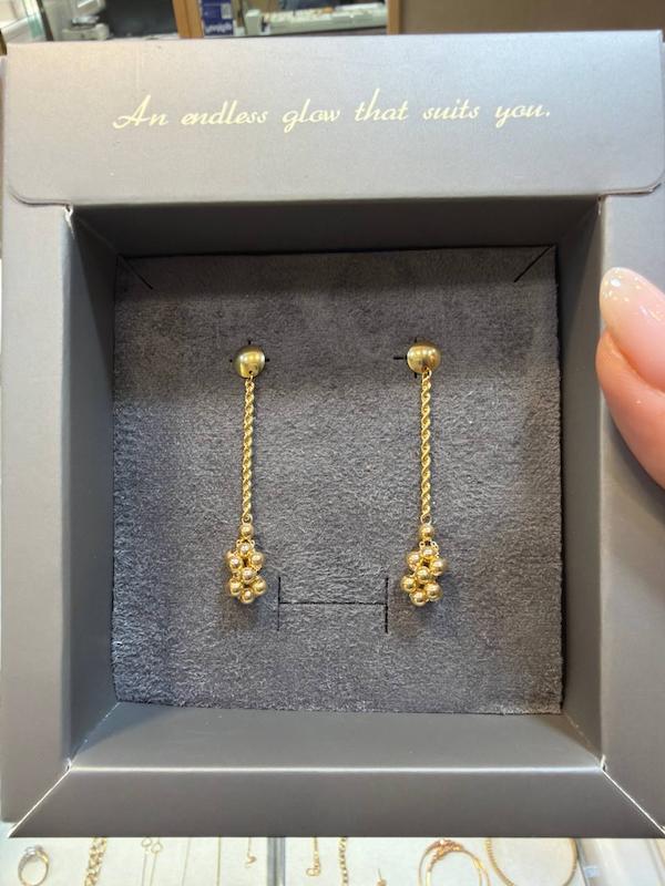 گوشواره زنانه طلا ۱۸ عیار گوشواره طنابی انگوری گالری طلای صحرا