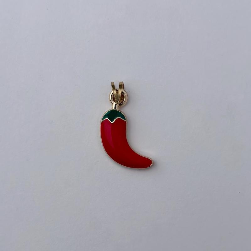 آویز زنانه طلا ۱۸ عیار آویز فلفل نی گلد