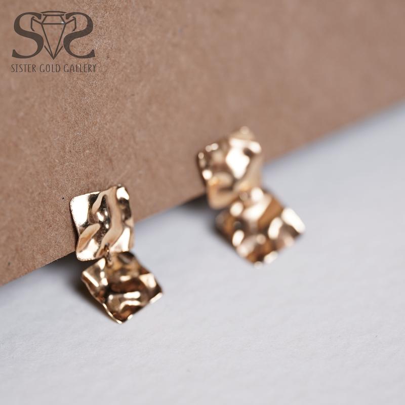 گوشواره زنانه طلا ۱۸ عیار گوشواره طلا مربع چکشی کد s-880 گالری طلا سیستر