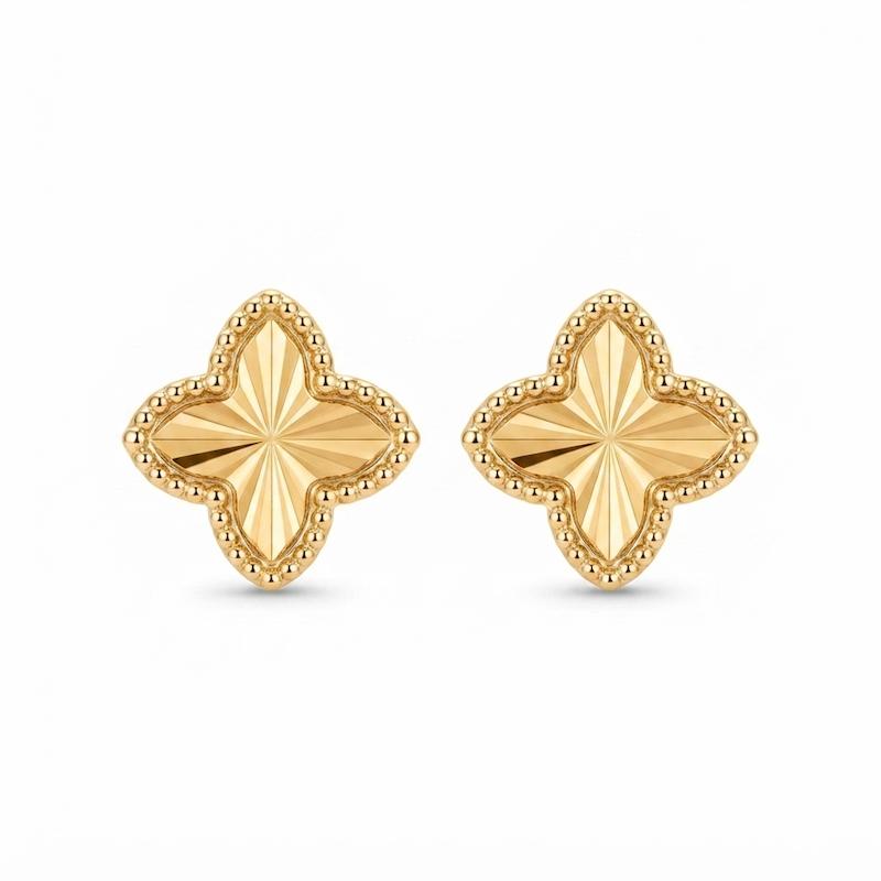 گوشواره طلا ۱۸ عیار یورمن تراش ۱ میخی زرکودک گالری