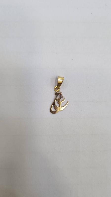 آویز طلا ۱۸ عیار آویز طلا عشق گالری مه آرا مدوپد گالری طلا و سکه مه آرا