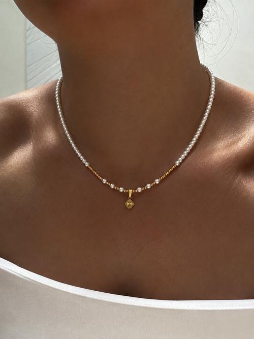 گردنبند زنانه طلا ۱۸ عیار چوکر ونکلیف و مروارید والوکس گالری والوکس گالری