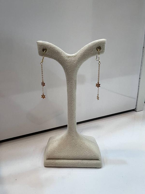 گوشواره زنانه طلا ۱۸ عیار آویز بابونه گالری طلای مرادی