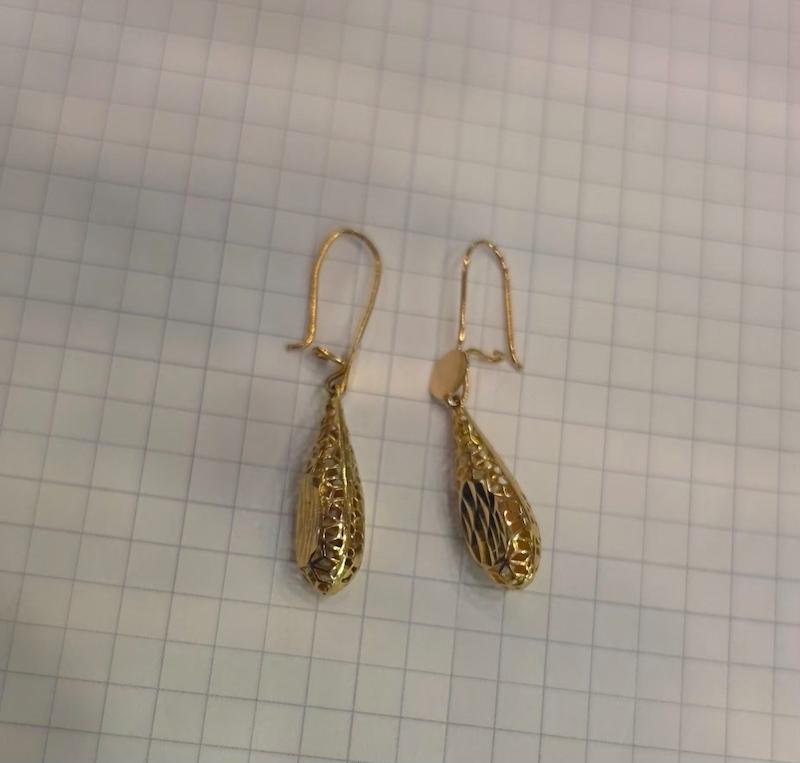 گوشواره زنانه طلا ۱۸ عیار گوشواره کد ۹۰ گالری طلای عزیز