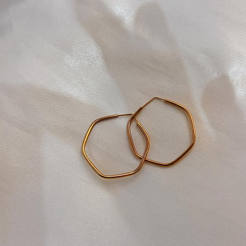 گوشواره طلا ۱۸ عیار گوشواره حلقه ای بدون اجرت گالری طلای رز