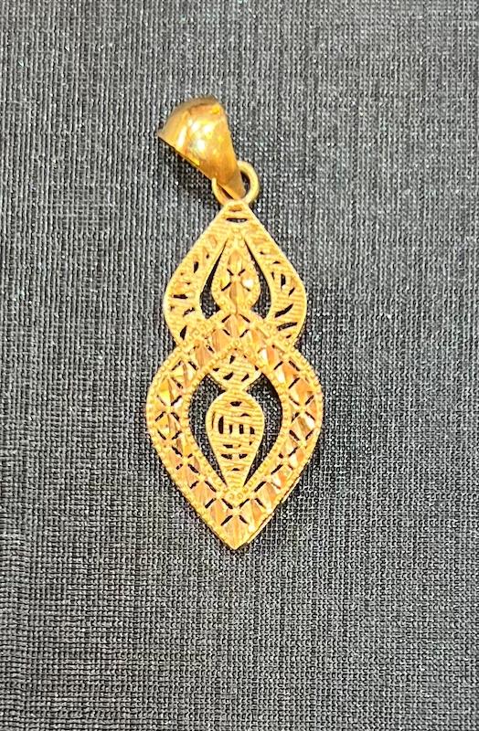 آویز طلا ۱۸ عیار آویز گالری طلای تاج
