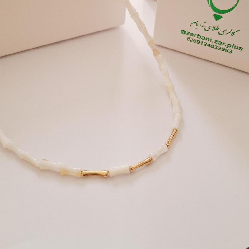 گردنبند زنانه طلا ۱۸ عیار گردنبند مدل زنجیر صدفی و مدال و پلاک استخوانی گالری زربام