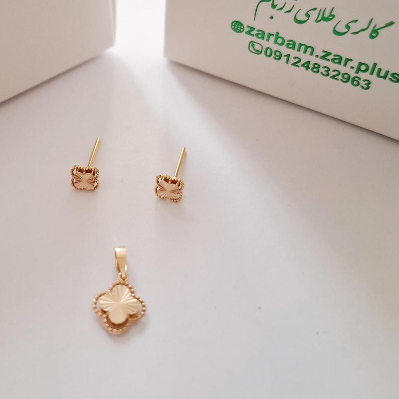 زنانه نیم ست طلا ۱۸ عیار نیم ست شامل گوشواره و مدال و آویز گردنبند ونکلیف گالری زربام