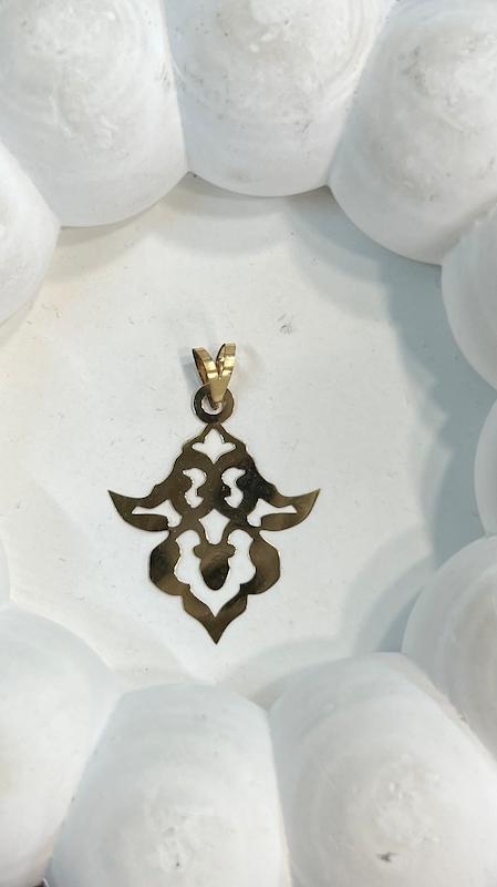 آویز طلا ۱۸ عیار اویز لیزری گالری بابل طلا