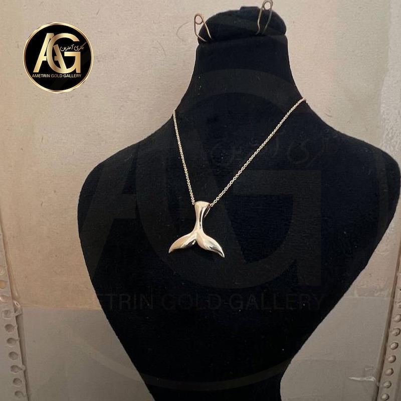 گردنبند زنانه طلا ۱۸ عیار گردنبند فلامینگو دم وال گالری آمترین