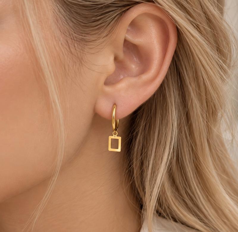 گوشواره زنانه طلا ۱۸ عیار گوشواره حلقه ای طرح مربع گالری طلای الهه