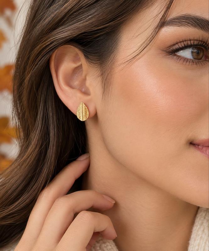 گوشواره زنانه طلا ۱۸ عیار گوشواره برگ گالری طلای مدهوش