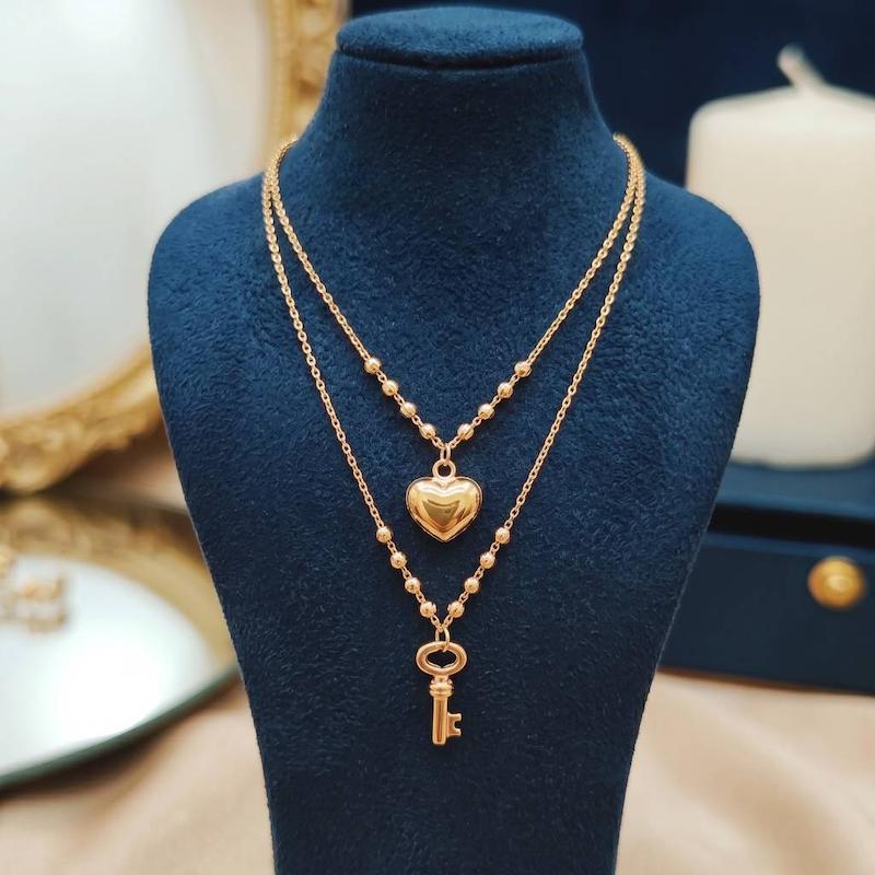 گردنبند زنانه طلا ۱۸ عیار گردن بند قلب وکیلید جواهری پردیس