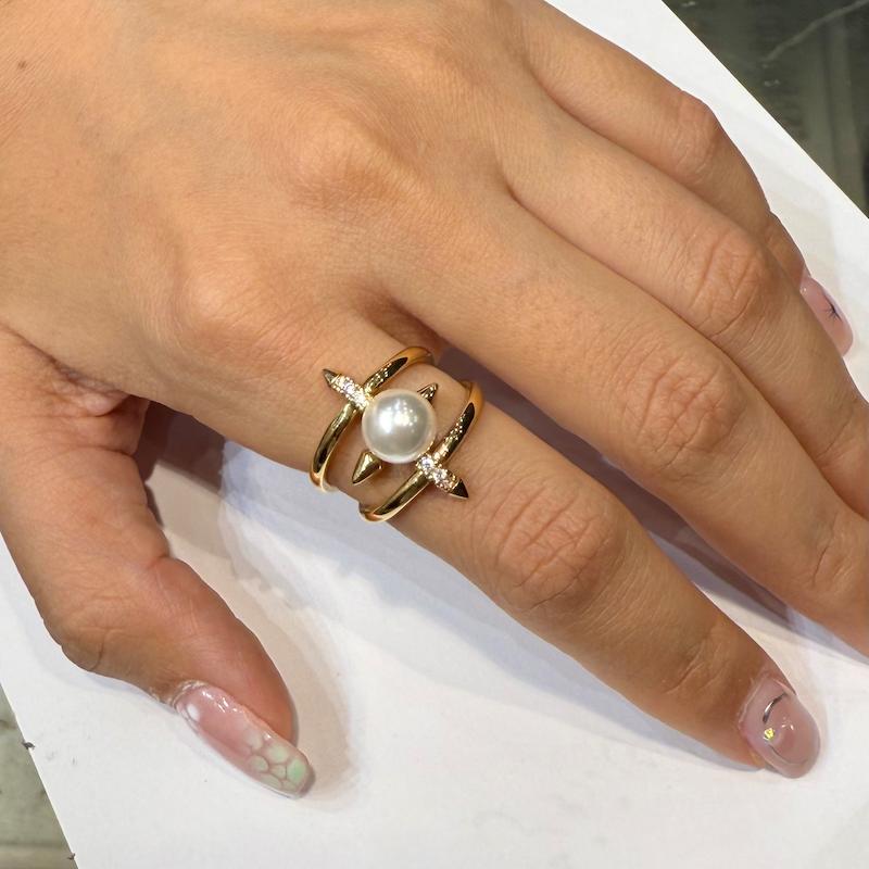 انگشتر طلا ۱۸ عیار انگشتر تایتان تیفانی گالری زرنوش