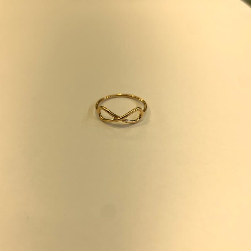 انگشتر طلا ۱۸ عیار بی‌ نهایت گالری جواهری مهربان