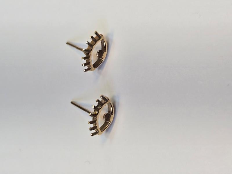 گوشواره طلا ۱۸ عیار کیارا گالری پریدخت