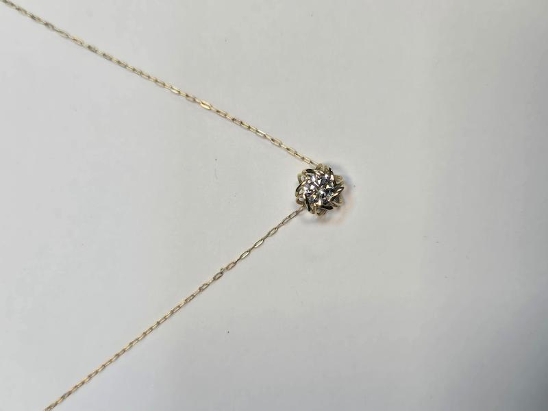 گردنبند طلا ۱۸ عیار سولیتر گل گالری پریدخت