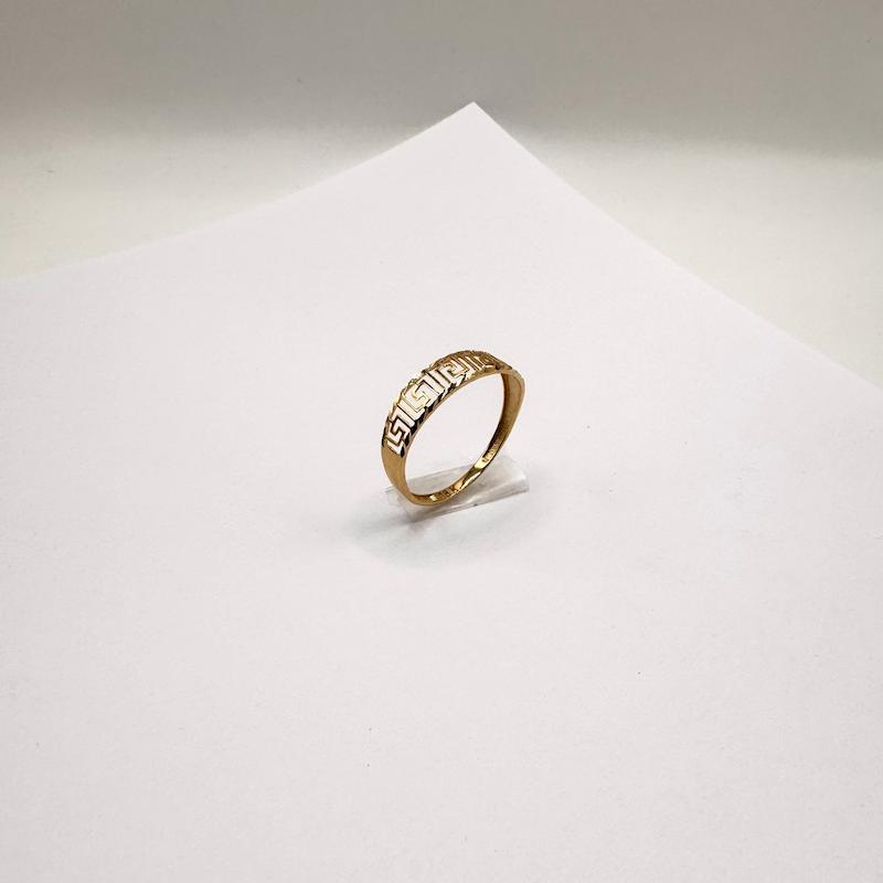 انگشتر طلا ۱۸ عیار ‌ورساچه گالری طلای آماندا