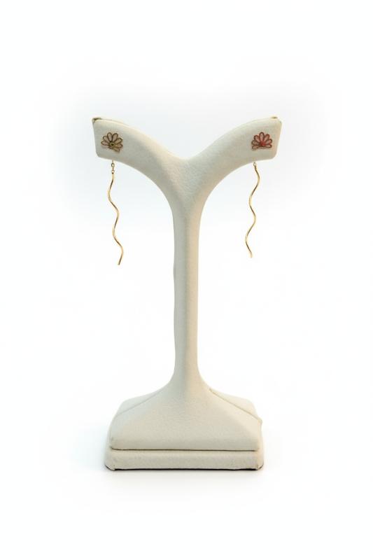 گوشواره طلا ۱۸ عیار عروسکی مینیمال گالری طلاجات زحمتکش