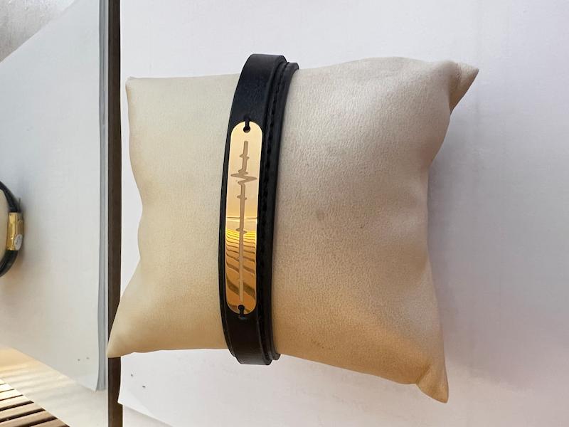 دستبند طلا ۱۸ عیار چرمی ضربان تاس گالری