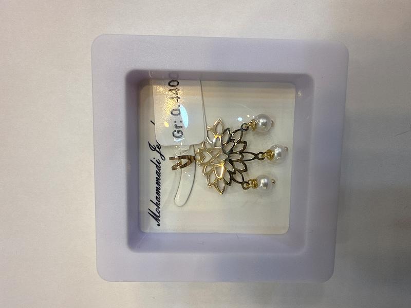 آویز طلا ۱۸ عیار طلاومروارید گالری الیاگلد