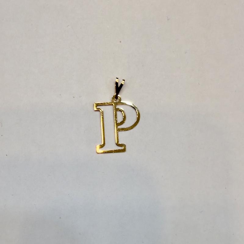 آویز طلا ۱۸ عیار حروف گالری الیاگلد