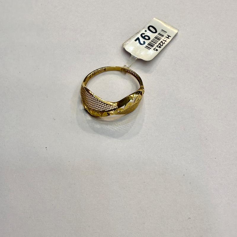 انگشتر طلا ۱۸ عیار توری گالری الیاگلد