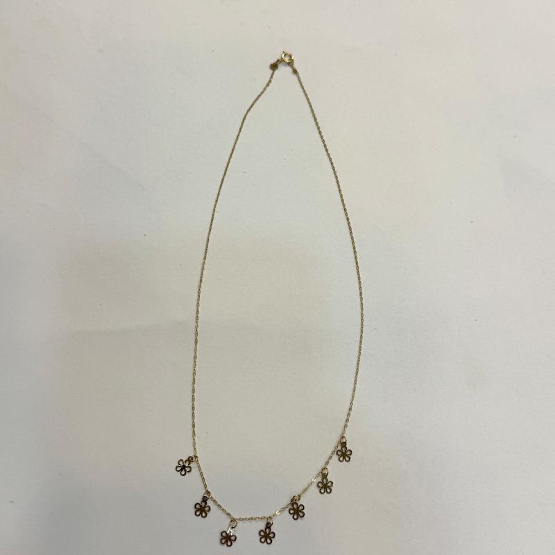 گردنبند طلا ۱۸ عیار آویزدارگل گالری الیاگلد