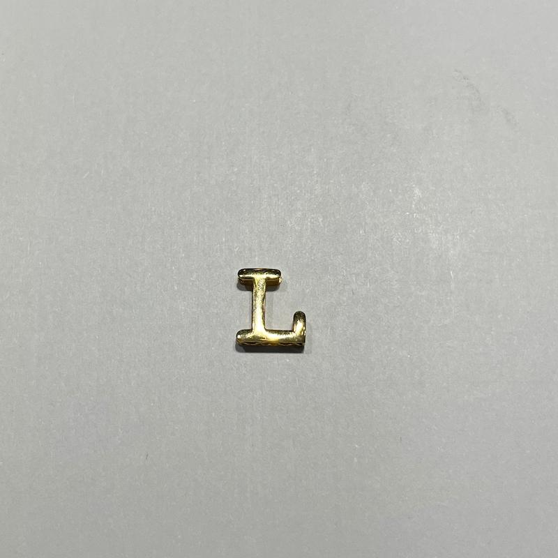 آویز طلا ۱۸ عیار L گالری طلا دوران