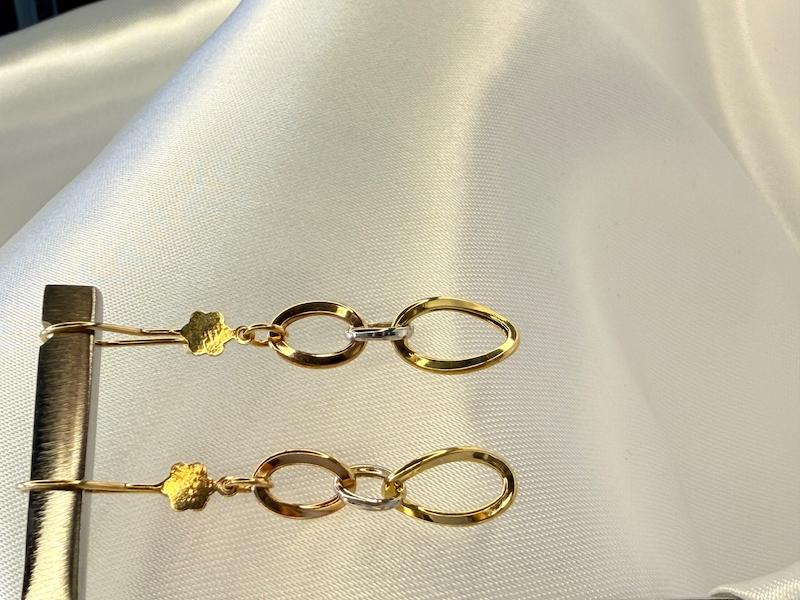 گوشواره زنانه طلا ۱۸ عیار گوشواره پانکی گالری کیامهر