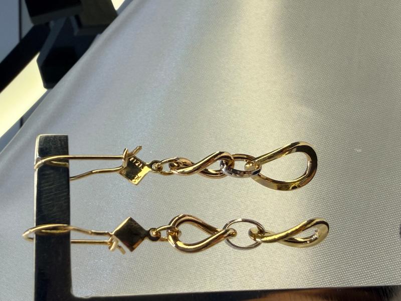 گوشواره زنانه طلا ۱۸ عیار گوشواره پانکی گالری کیامهر