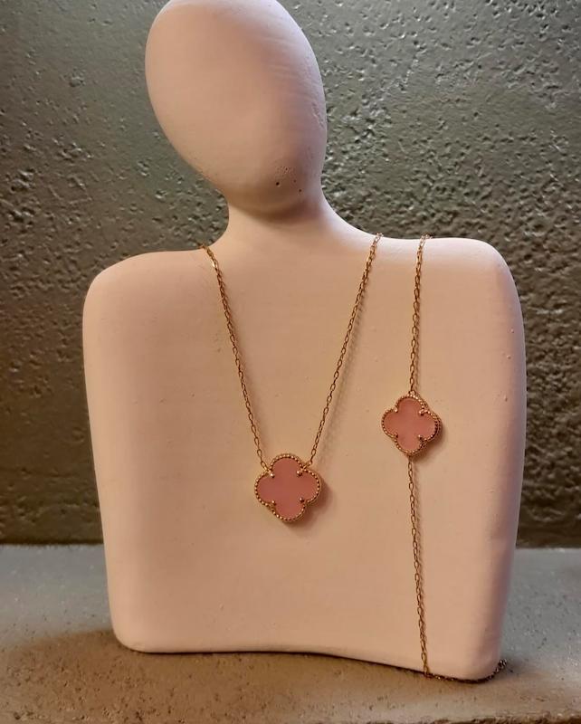 گردنبند زنانه طلا ۱۸ عیار ونکلیف مشکی گالری طلای عزیز