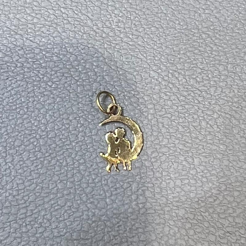 آویز زنانه طلا ۱۸ عیار مدال دختر پسر گالری زرنوش