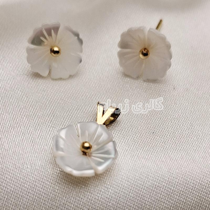 زنانه نیم ست طلا ۱۸ عیار صدفی شامل آویز و گوشواره میخی- کسر سنگ گالری زربام