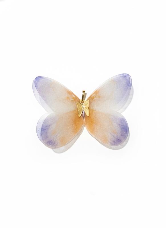 آویز زنانه طلا ۱۸ عیار پروانه گالری طلای شفیع