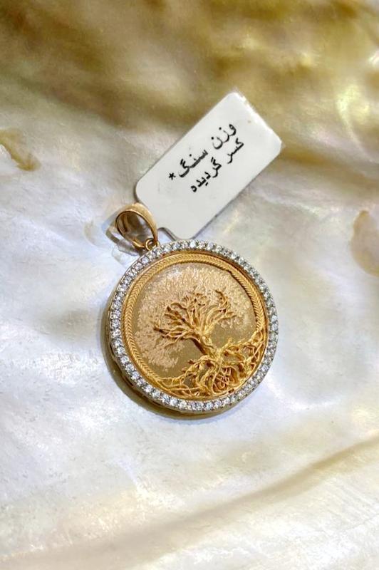 آویز زنانه طلا ۱۸ عیار آویز درخت زندگی درین